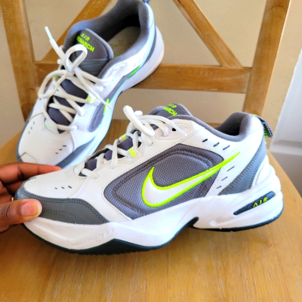 Nike Monarch Air